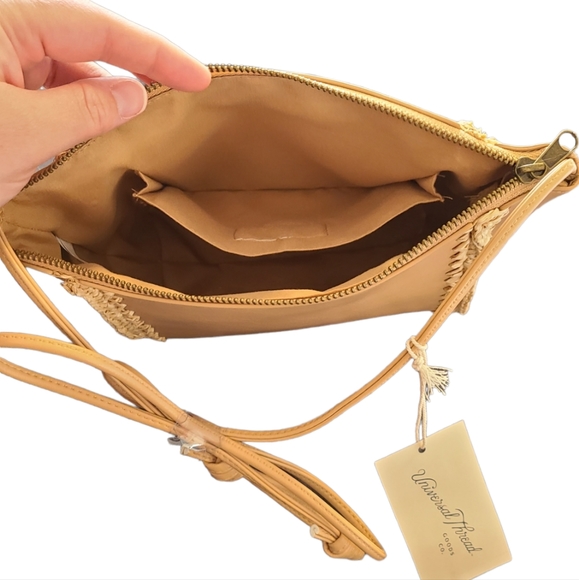 💕 Last One - Universal Thread Straw Crossbody Bag - Picture 4 of 13